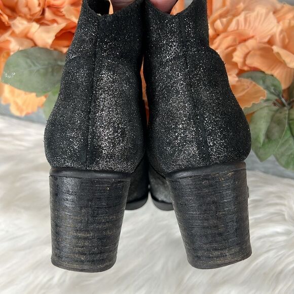 KG by Kurt Geiger Suzie Pewter Silver Metallic Suede Ankle Boots Size - Picture 5 of 13